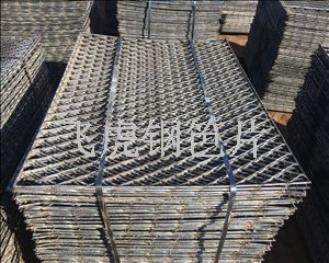 建筑钢笆片生产厂家重新定位脚手板性能-03